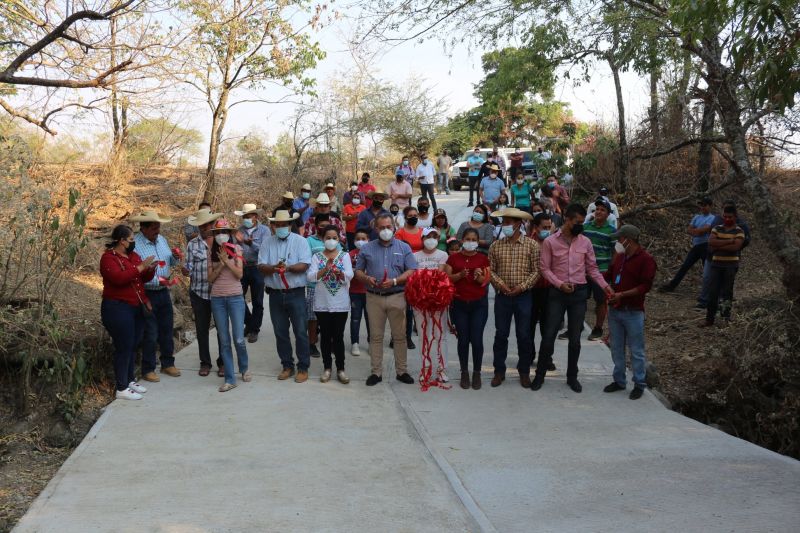 Inauguración de Obra en la Comunidad de Cuadrilla de Benítez