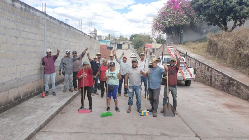 INICIAMOS CON TODO LA ADMINISTRACIÓN, CON LIMPIEZA DE LA COLONIA 12 DE DICIEMBRE